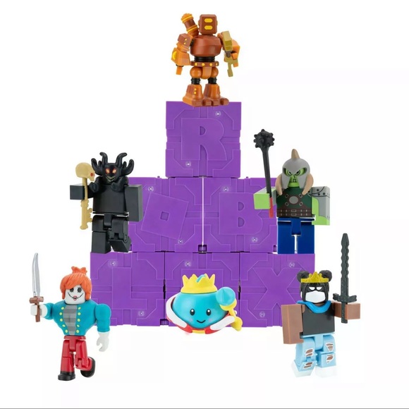 2022 ROBLOX Action Figure Collection SERIES 11 Purple Mystery Blind Box Cube 3PK - Picture 4 of 12